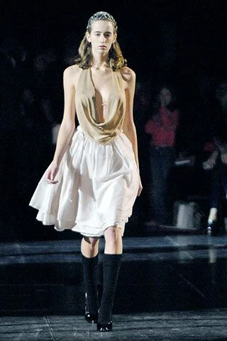 Look 10